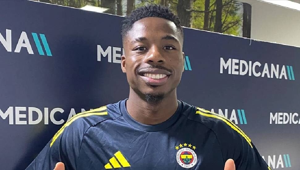 Musaba, Fenerbahçe'ye katıldığı için gurur duyuyor