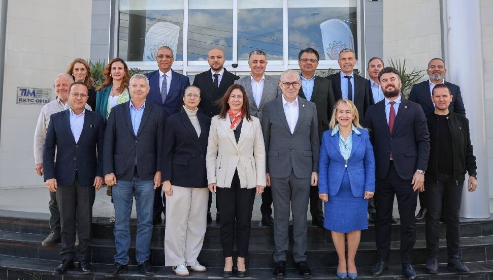 CTP'den Sanayi Odası'na ziyaret: Hedefimiz üretim ekonomisine geçiştir