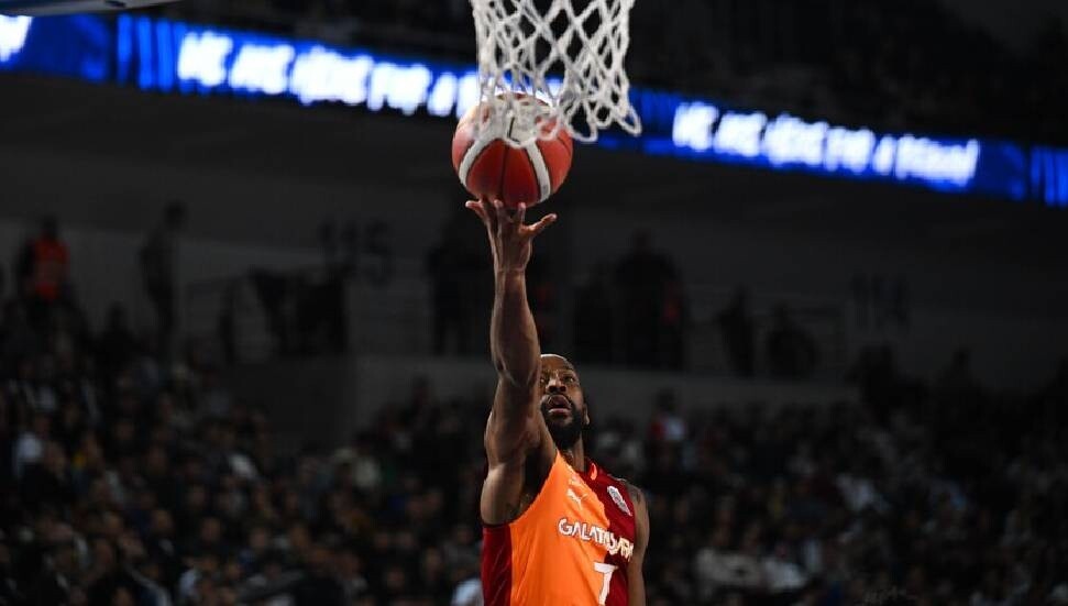 Galatasaray, Will Cummings ile yolları ayırdı