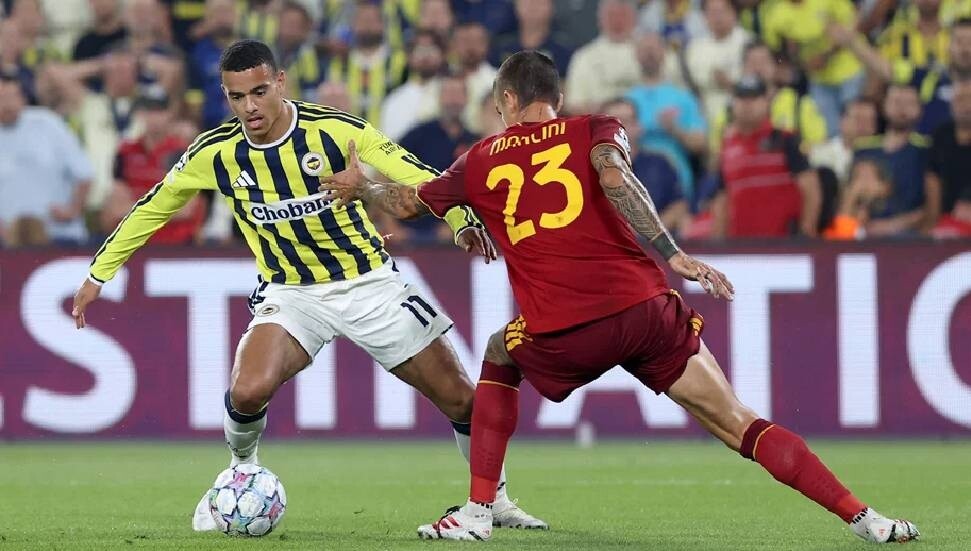 Fenerbahçe, UEFA Şampiyonlar Ligi'ne puanla başladı