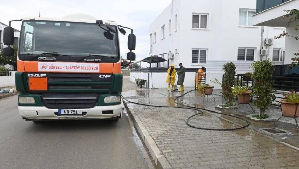Sel felaketinin ardından Gönyeli-Alayköy Belediyesi sahada: Halkımızın sağlığı önceliğimiz