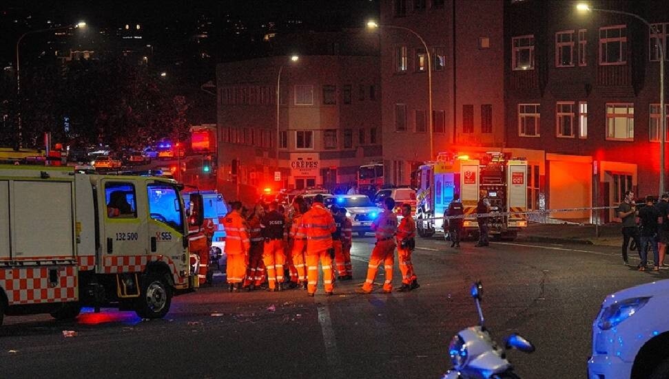 Avustralya'daki saldırıya destek verdiği iddia edilen kişinin evinde çok sayıda silah ele geçirildi