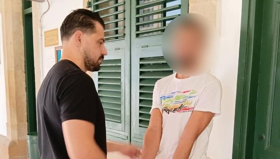 600 gram uyuşturucuyu 500 euro karşılığında ülkeye getirmekle itham ediliyor