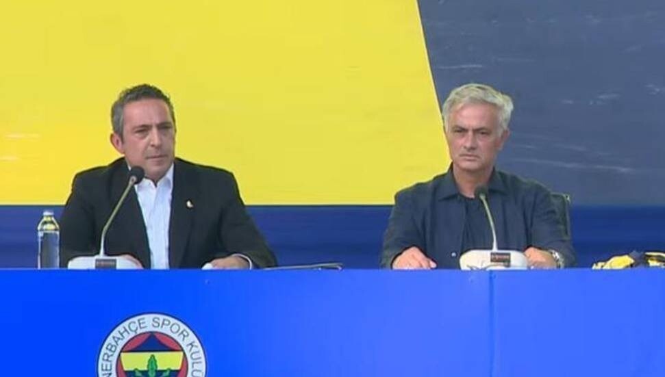 Jose Mourinho, Fenerbahçe'ye imza attı!