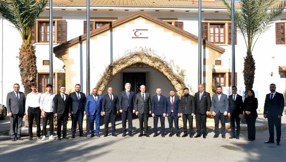 Ersin Tatar, Yeniden Refah Partisi heyetini kabul etti
