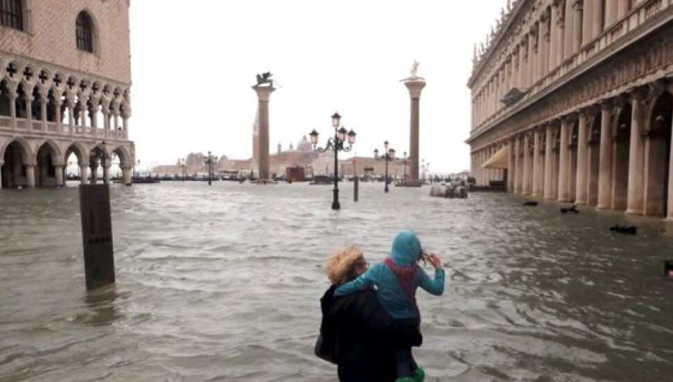 Venedik'te son 10 yılın en büyük seli: Kentin dörtte üçü sular altında