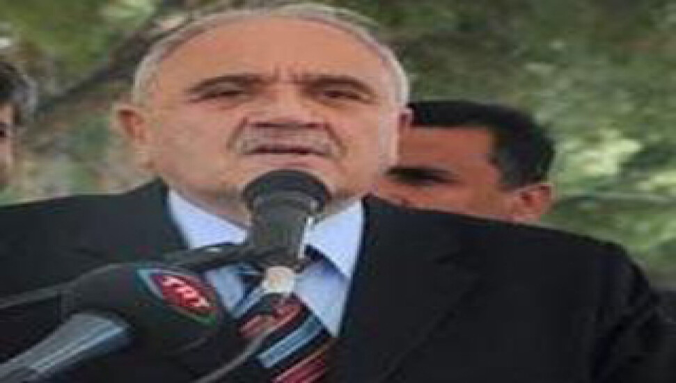 Vecdi Gönül'den askerlik açıklaması