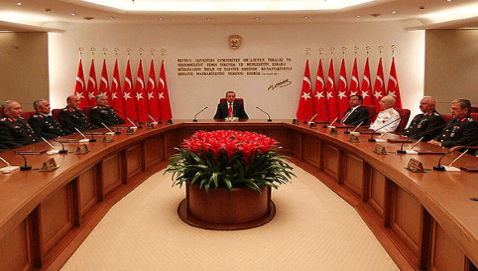 Türkiye'de, Yüksek Askeri Şura kararları açıklandı