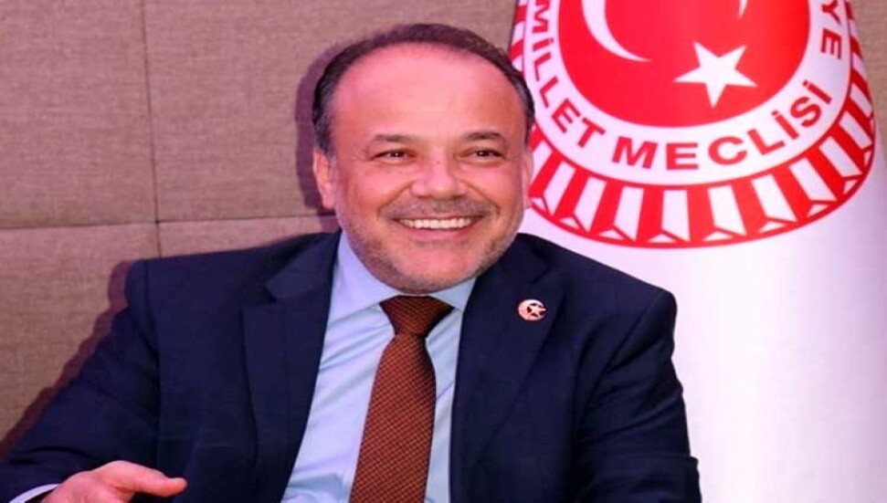 AK Partili Yavuz’dan Akıncı’ya: “Sen yat kalk Türkiye’ye dua et” 