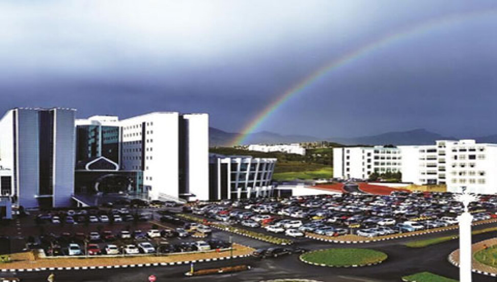 YDÜ Hastanesi'nde Saç Ekimi uygulaması başladı