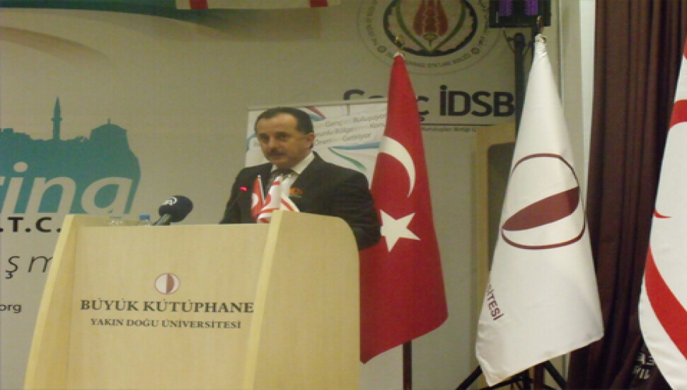 İslam Dünyası'nın Gençleri YDÜ'de buluştu