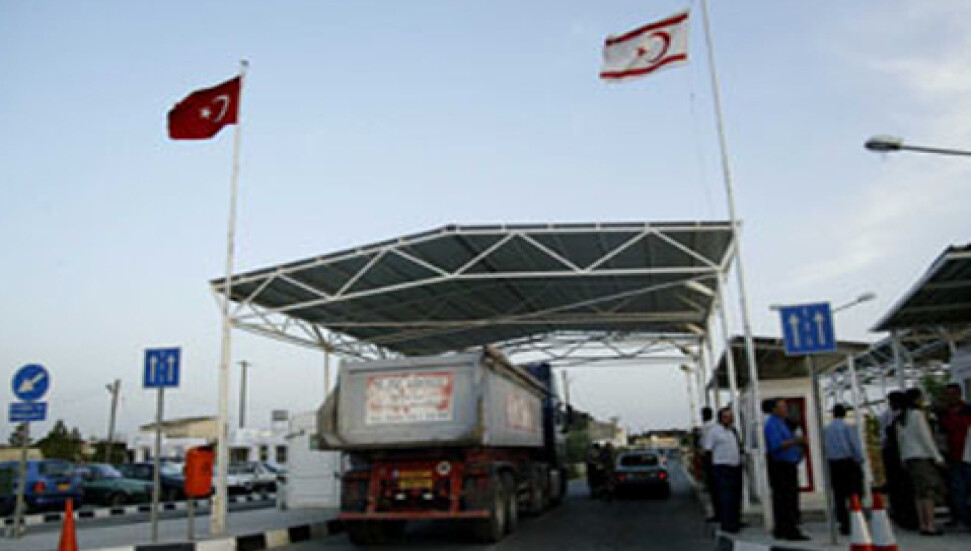 AB Komisyonu'nun Yeşil Hat Tüzüğü raporuna eleştiri