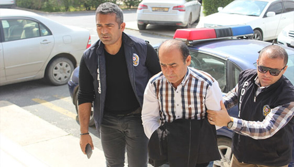 Zanlı Tarkuç ve Güloğlu GSM şirketini dolandırmakla suçlanıyor