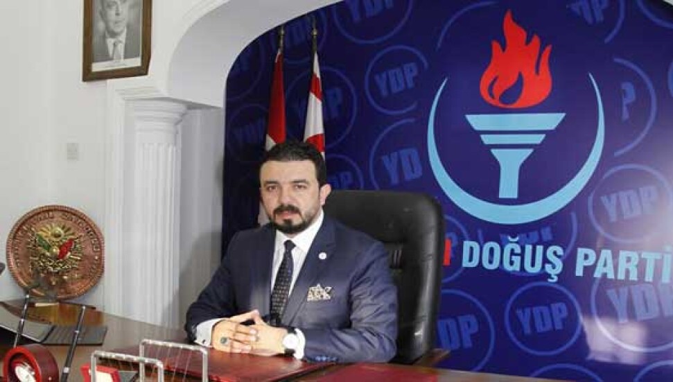 Bertan Zaroğlu'ndan Çeler'e askerlik cevabı