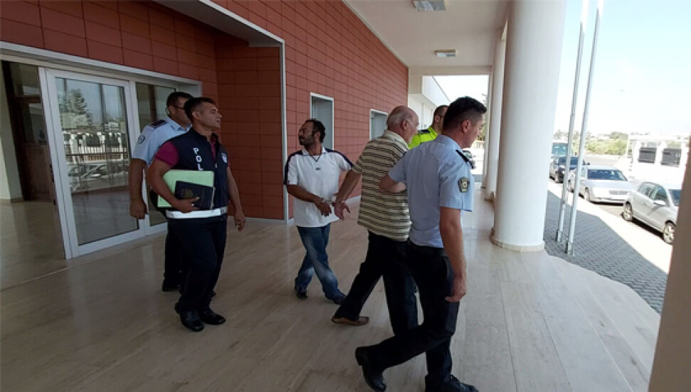 Ziyamet'te kilise çanı ile tutuklanan Esin ve Katırcı tutuksuz yargılanacak