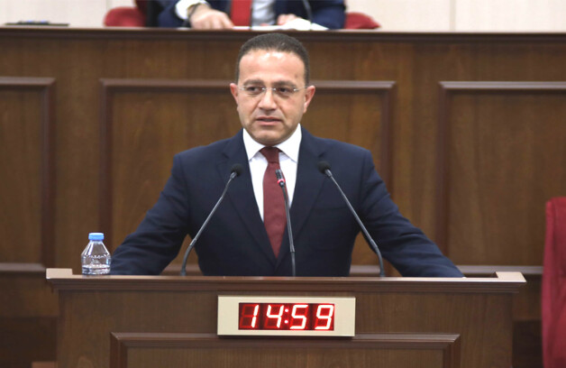 Şahali bu kez de ‘Alice Harikalar diyarı’ benzetmesi yaptı