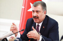 Koca: “Türkiye ölçeğinde yoğun bakım toplam hasta sayımız ilk kez azaldı”