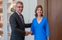 Tufan Erhürman, Angela Holguin ile görüşüyor