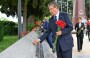 Ünal Üstel, Haydar Aliyev’in anıt mezarını ziyaret etti