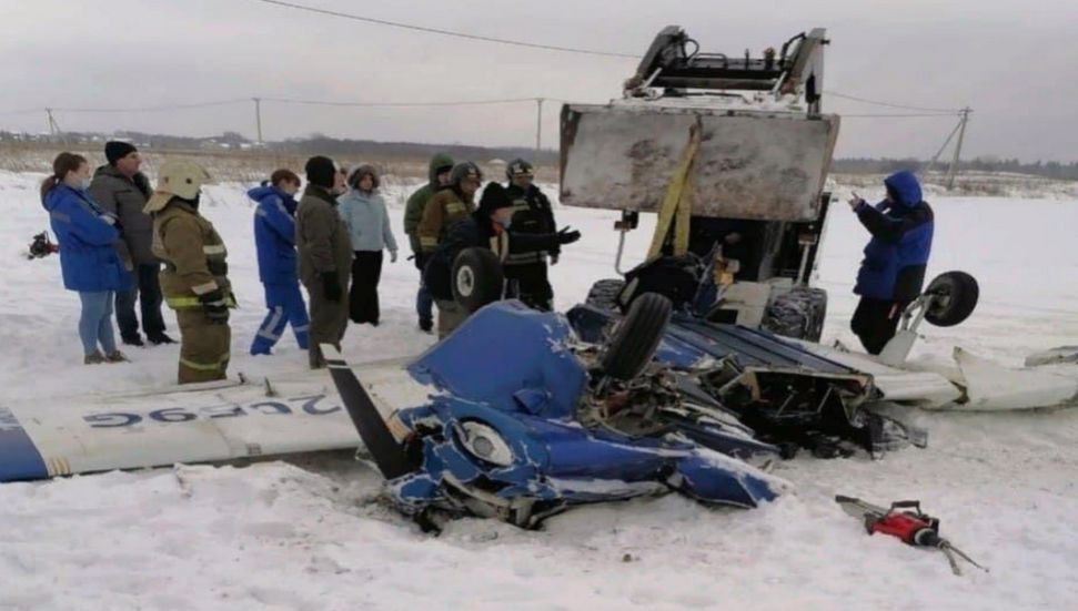 Δύο αεροπλάνα συγκρούστηκαν στον αέρα στη Ρωσία!  3 νεκροί