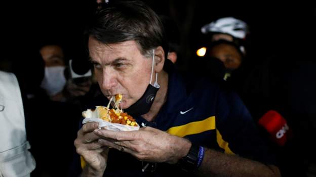 Ο Πρόεδρος της Βραζιλίας Μπολσονάρο: “σταματήστε να κλαίνε για την επιδημία