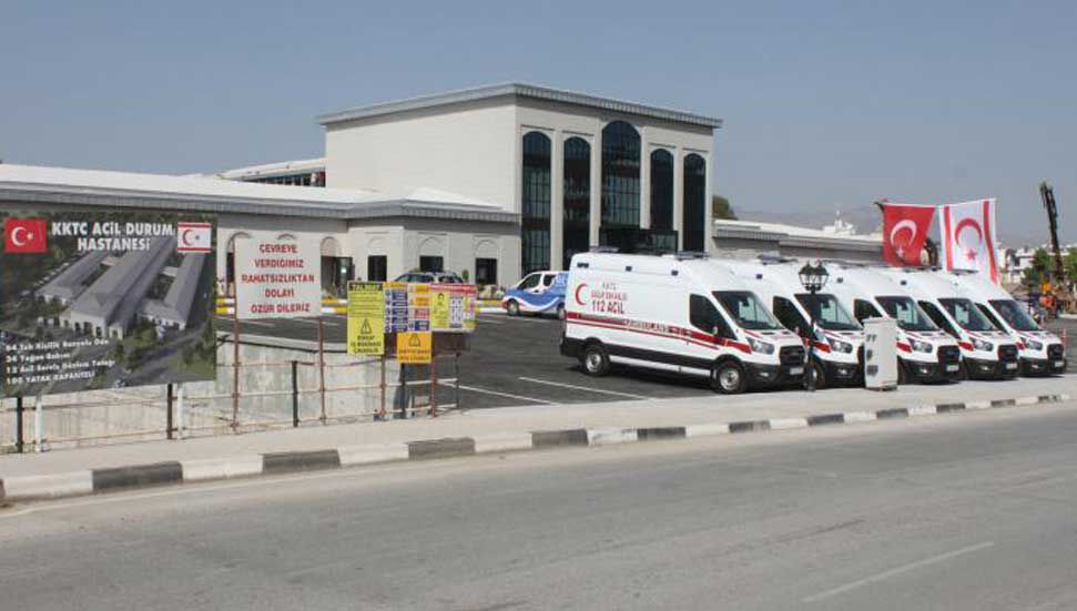 Το νοσοκομείο έκτακτης ανάγκης άρχισε να εξυπηρετεί ασθενείς με κοροϊό