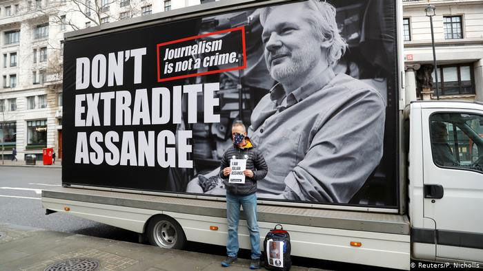 Το Μεξικό ετοιμάζεται να χορηγήσει πολιτικό άσυλο στην Assange