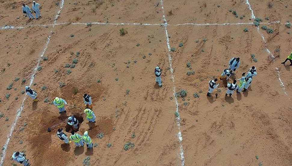 Η πολιτοφυλακή «Κάνι» που είναι συνδεδεμένη με το Χαφτάρ, θεωρείται υπεύθυνη για τους μαζικούς τάφους στη Λιβύη