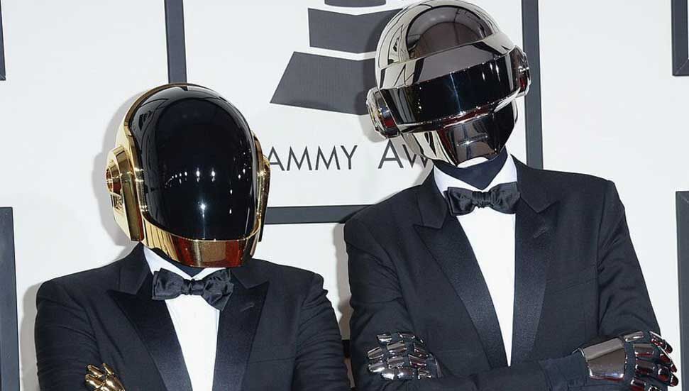 Το θρυλικό συγκρότημα Daft Punk διαλύθηκε μετά από 28 χρόνια