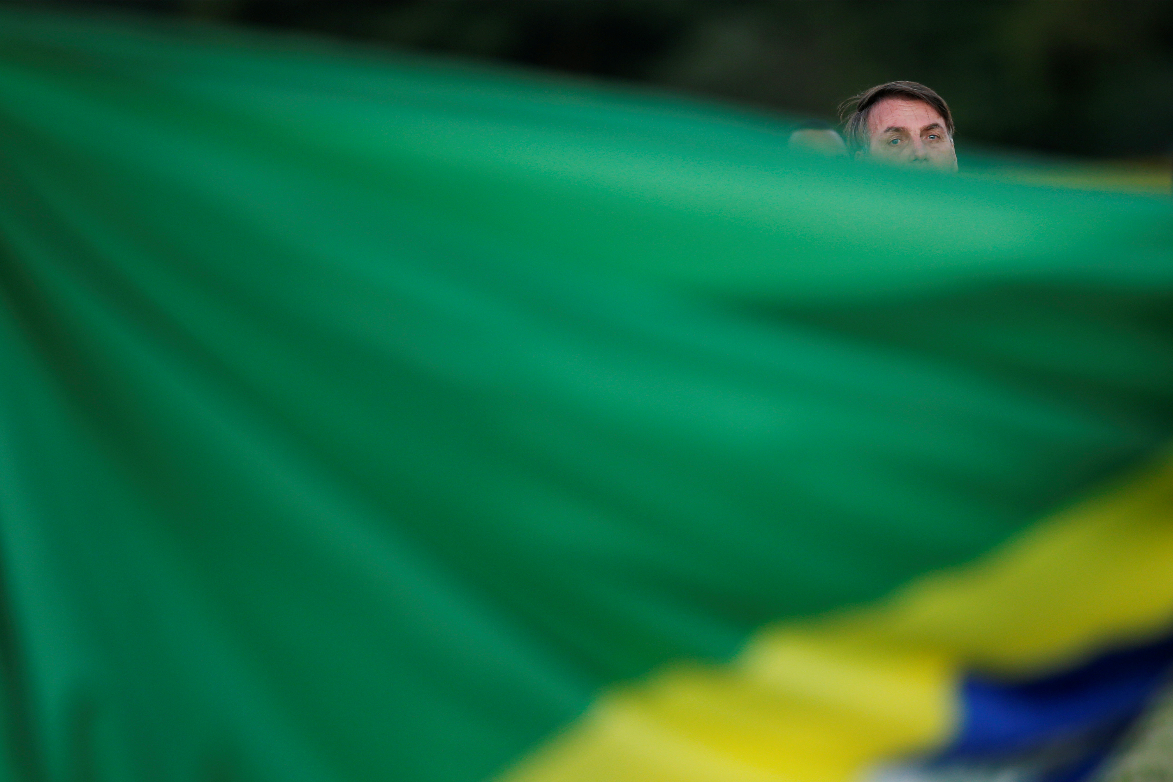 Οι φτωχοί στη Βραζιλία κινδυνεύουν να μειώσουν την ενίσχυση