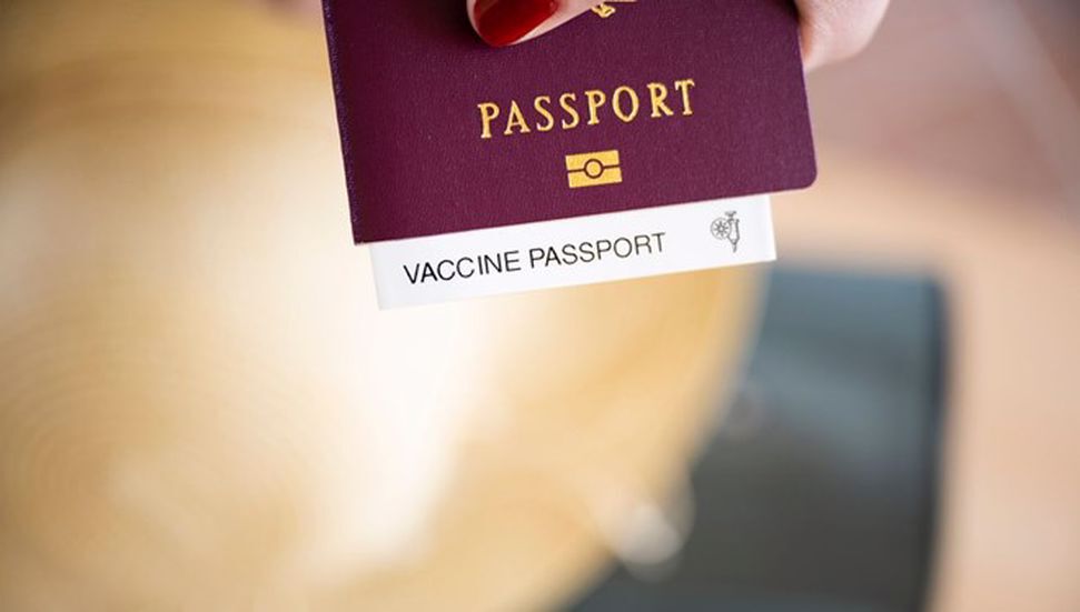 Ενάντια στην αφρικανική ιδέα «διαβατηρίου εμβολίων»