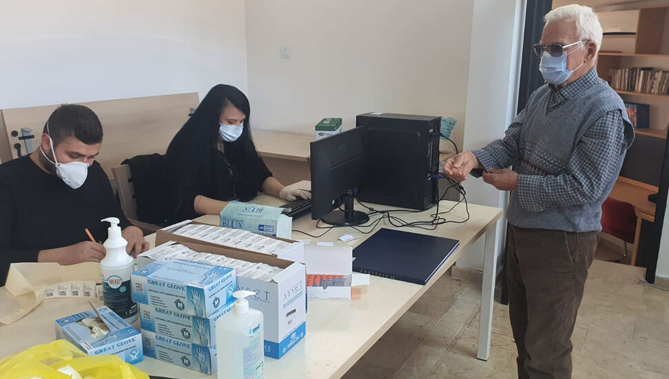 Η αίτηση εμβολιασμού ξεκίνησε στο Κέντρο Κοινωνικής Ζωής του Δήμου Girne