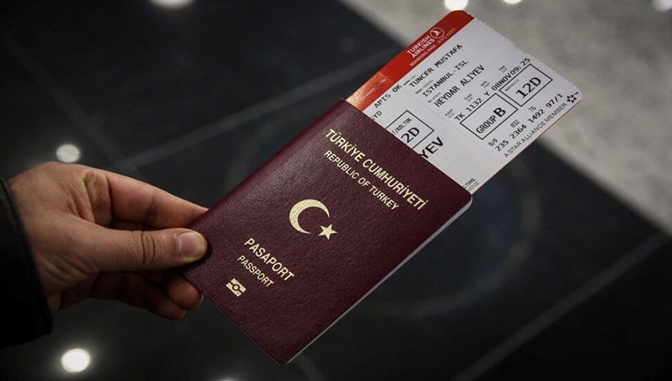 Τούρκοι στη Γερμανία με πανικό: Τα διαβατήρια δεν μπορούν να ανανεωθούν