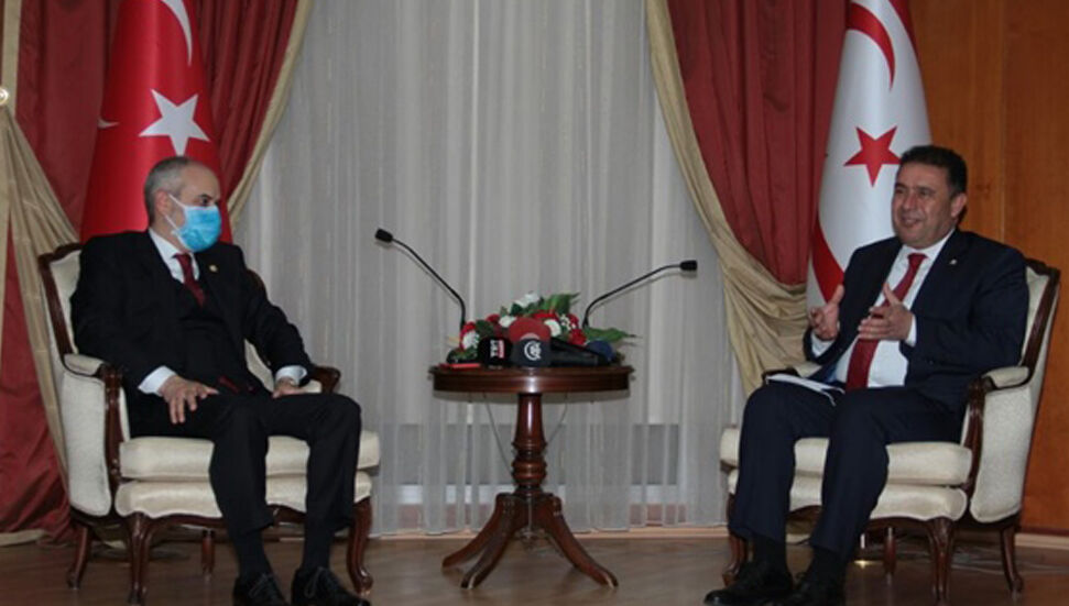 Ο πρωθυπουργός Ersan Saner: “Όλες οι πρωτοβουλίες μας μέσω της Τουρκίας”