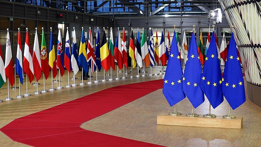 Παρά την προειδοποίηση της Επιτροπής της ΕΕ, ορισμένες χώρες της Ένωσης δεν ανέλαβαν δράση Σένγκεν.