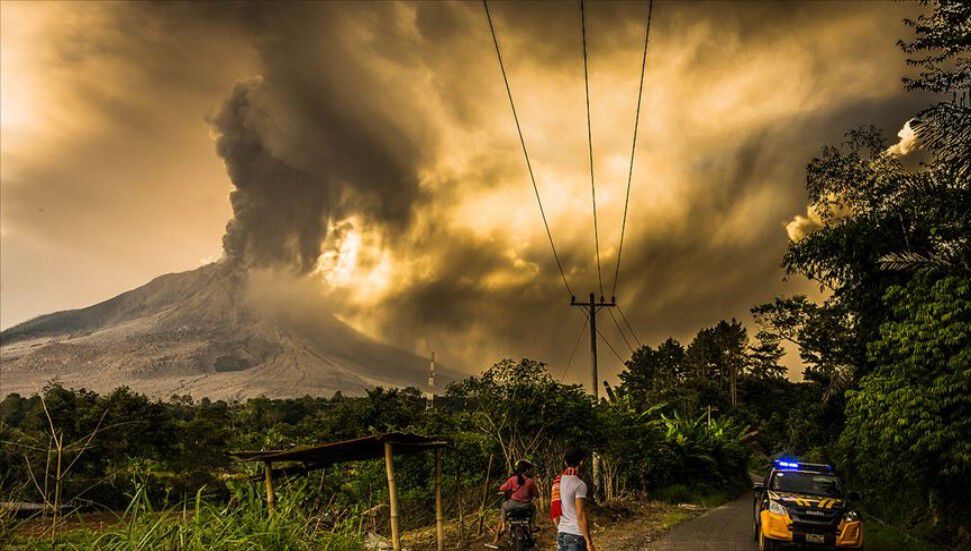 “Οι άνθρωποι της περιοχής πυροδοτήθηκαν για το ηφαίστειο Merapi.