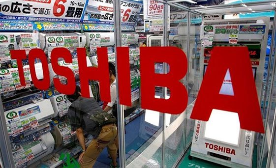 Λεπτομέρειες αναδύονται στην προσφορά της Toshiba της CVC