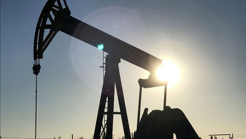 Η τιμή του πετρελαίου Brent ανά βαρέλι αυξάνεται πάνω από 67 $