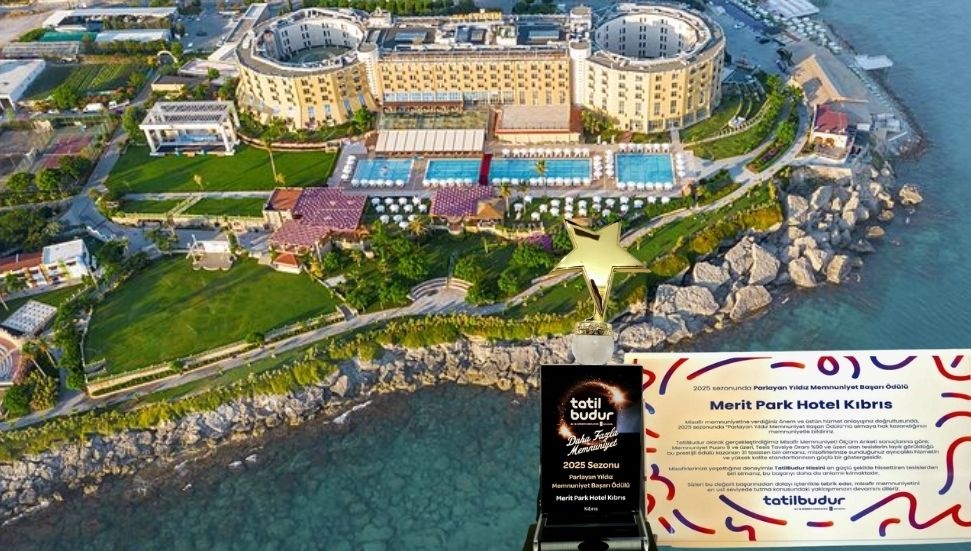 Merit Park Otel'e parlayan yıldız memnuniyet başarı ödülü