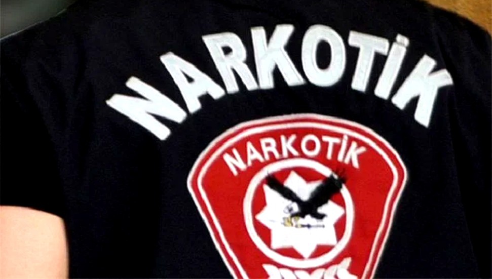 Lefkoşa ve Gazimağusa'da uyuşturucu madde tasarrufundan 2 tutuklu