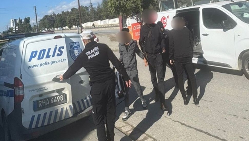 Kaçak yaşama karşı bölge bazlı denetimlerde 12 kişi tespit edildi