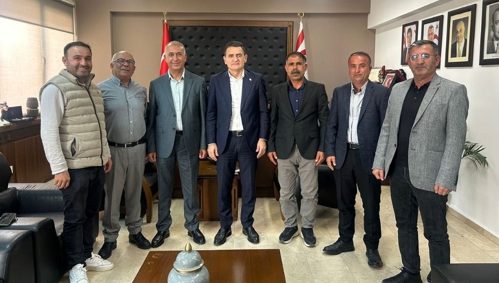 Dursun Oğuz, Alevi Kültür Merkezi heyetini kabul etti