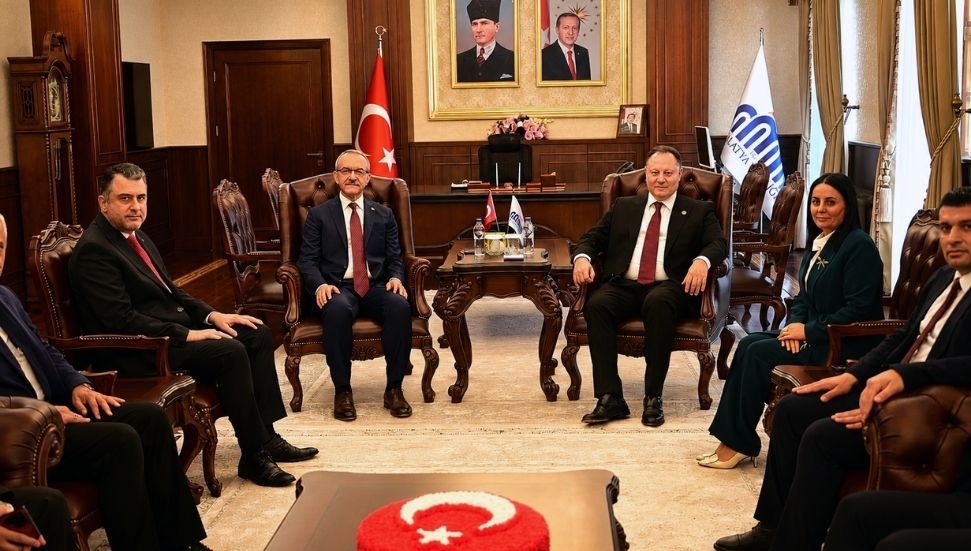Ziya Öztürkler Malatya’da Kıbrıs sorunu konferansı verecek