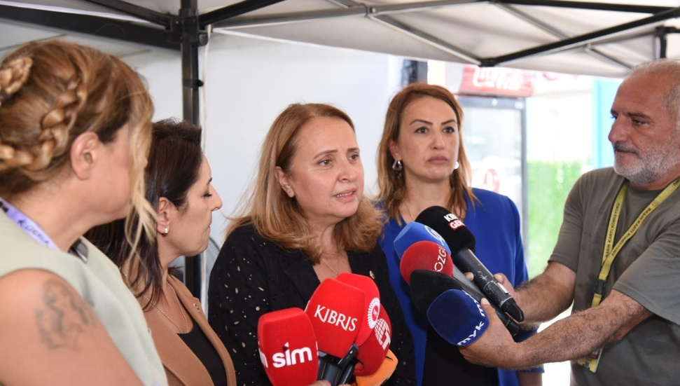 CHP heyeti Girne Turizm Limanı’nı ziyaret etti: Olayın takipçisi olacağız
