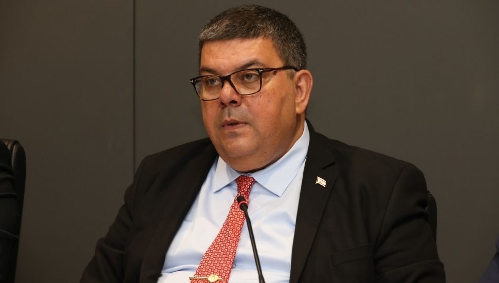 Özdemir Berova: Herkesin içi rahat olsun maaşlar da 13’üncü maaşlar da 31 Aralık’a kadar ödenecek