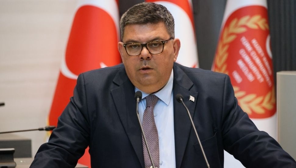 Özdemir Berova: Denetleyici konumda bulunan dairelerin güçlendirilmesi için adımlar atılıyor