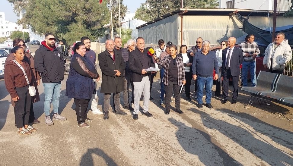 Şoför okulları, kota gözetilmeden şoför okulu açılmasını protesto etti