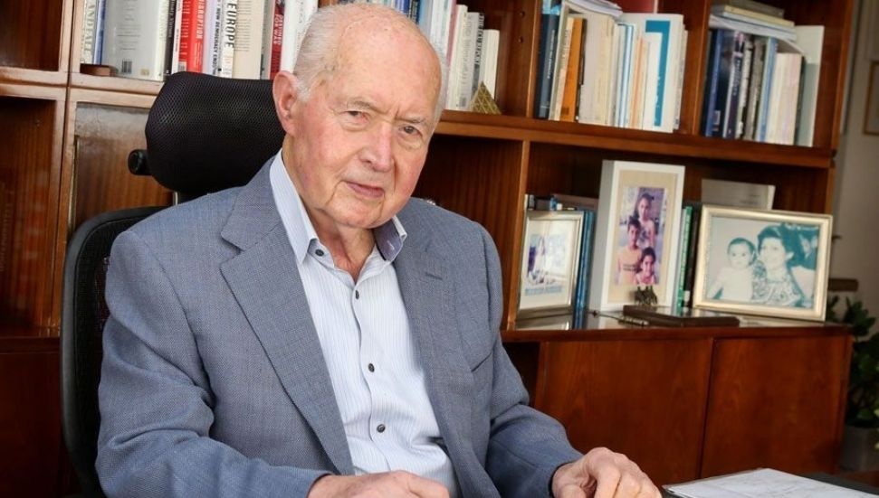 Former RoC President George Vassiliou Hospitalised in Serious Conditi