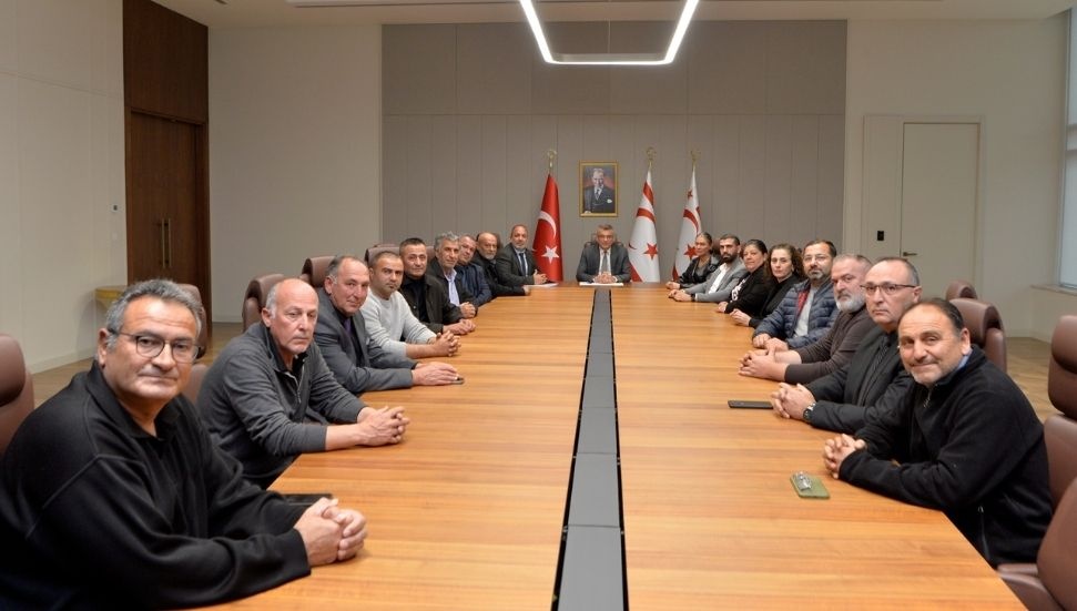 Erhürman, Muhtarlar Birliği'ni kabul etti: Çalışmalar aktarıldı