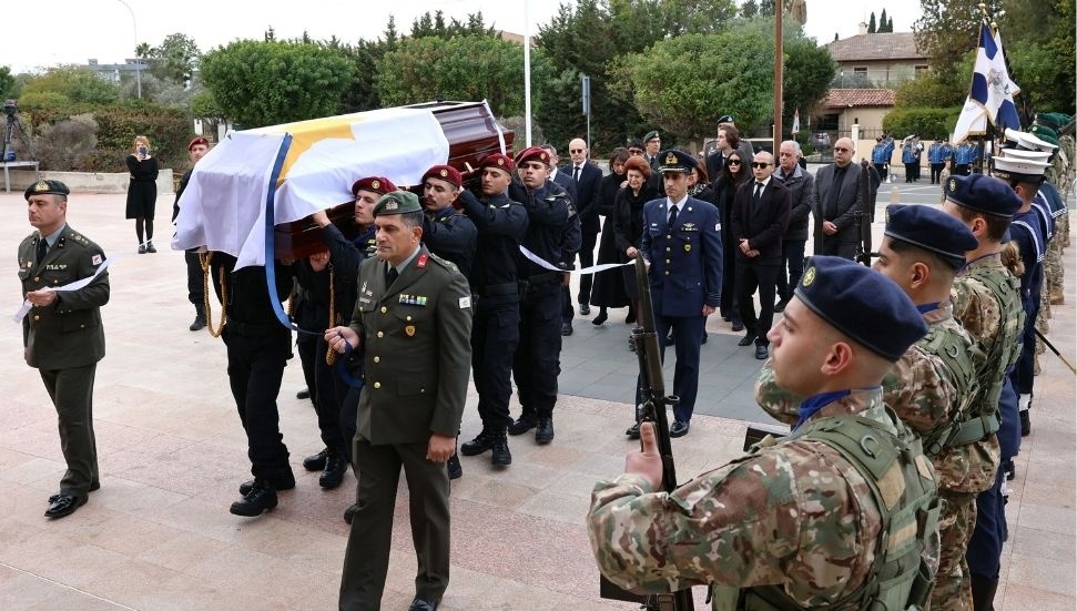 Eski Rum Yönetimi lideri Yorgos Vasiliu için cenaze töreni düzenlendi: Erhürman da katıldı